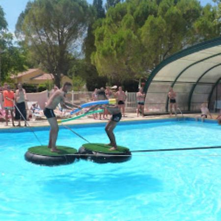 Hotel Camping La Vidaresse Sainte-Anastasie-sur-Issole Exterior foto